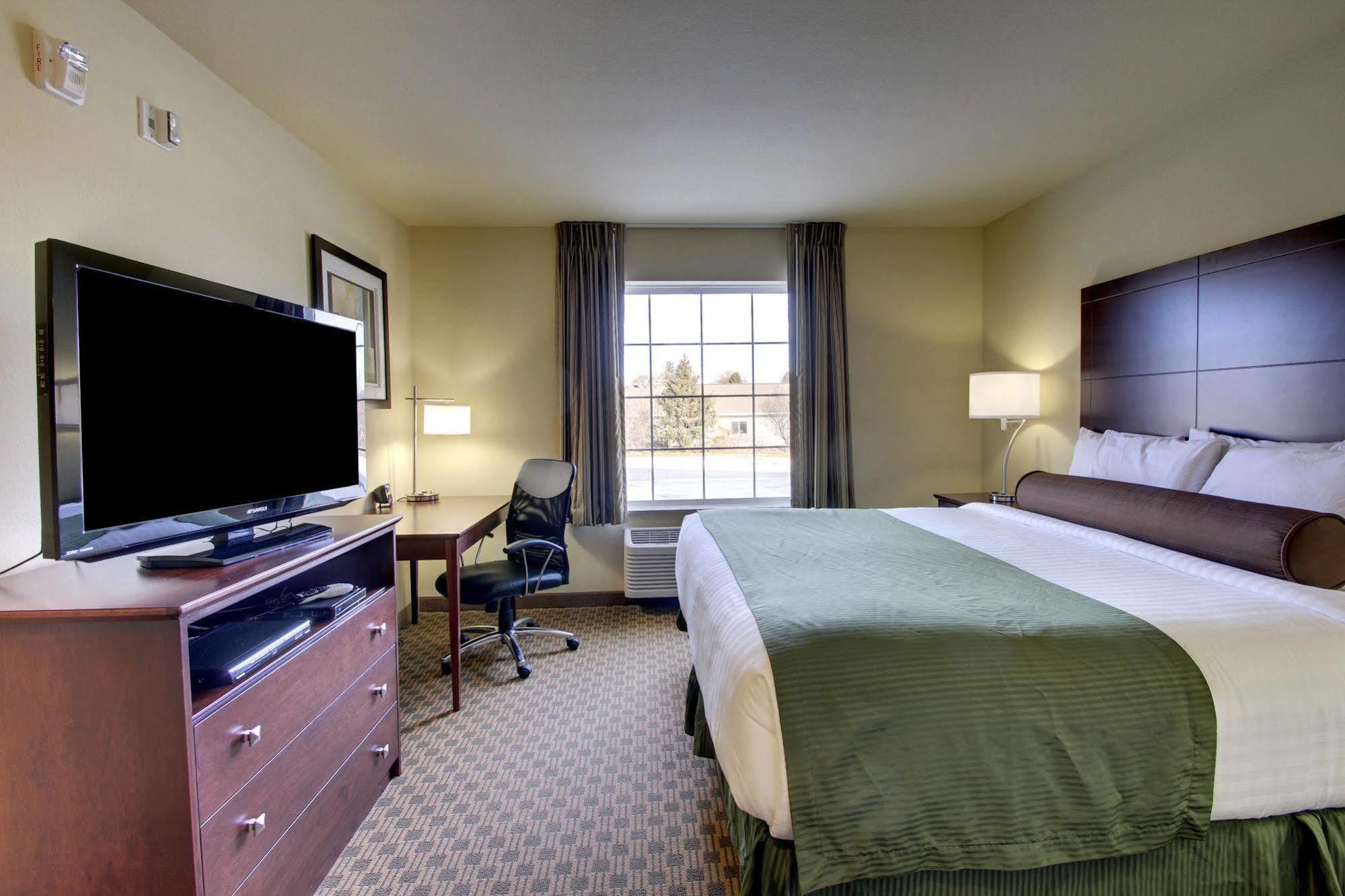 Cobblestone Inn & Suites - Hartington Exteriör bild