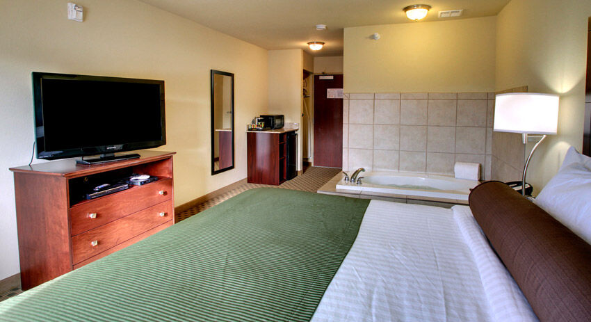 Cobblestone Inn & Suites - Hartington Exteriör bild